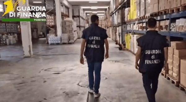 Torino, sequestrati 9 milioni di euro per reati tributari. 4 indagati