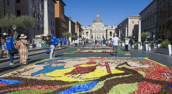 Giubileo, in piazza San Pietro l’infiorata delle Pro Loco d’Italia