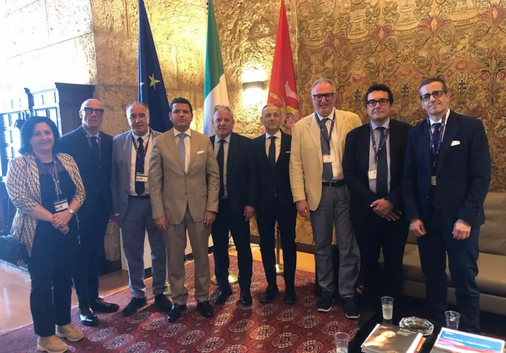 Anci Sicilia incontra il presidente dell’Ars Galvagno, focus sui consorzi comunali