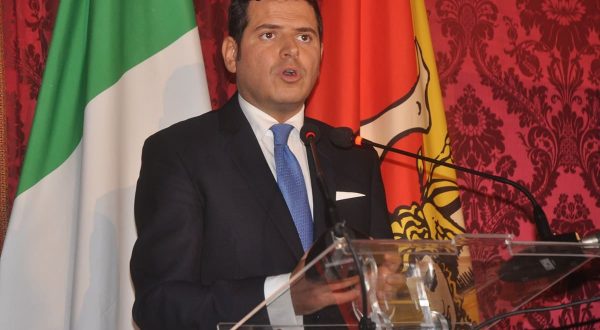 Il presidente dell’Ars Galvagno indagato a Palermo per corruzione