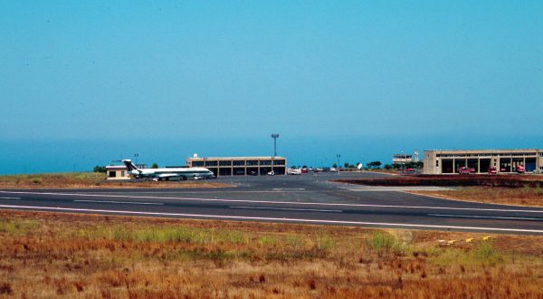 Meteo avverso a Pantelleria, più di mille passeggeri bloccati in aeroporto