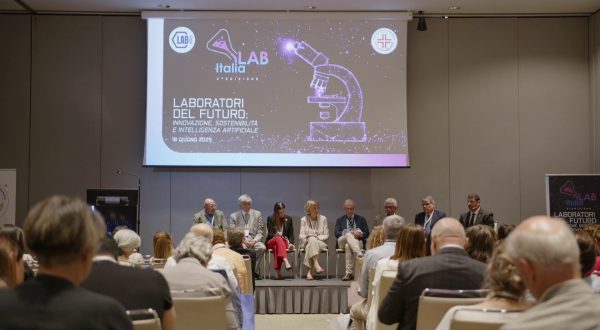 Focus innovazione e IA in un convegno dell’Ordine Biologi Lombardia