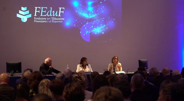 L’educazione finanziaria rafforza la coesione sociale