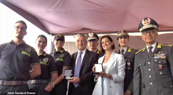 Celebrato a Perugia il 251mo anniversario della Guardia di Finanza