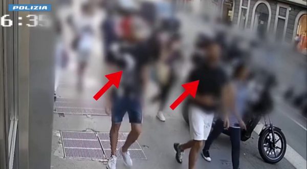 Rubavano orologi di lusso in pieno centro a Milano, due arresti