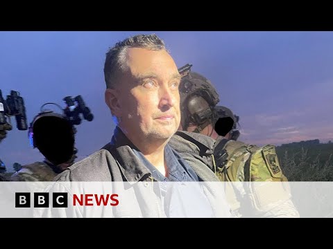 Man suspected of shooting two Minnesota lawmakers arrested, US police say | BBC News