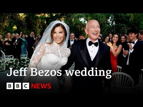 Jeff Bezos and Lauren Sanchez’s wedding underway in Venice | BBC News