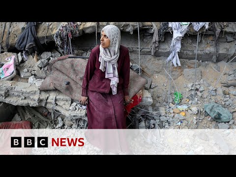 Hundreds of families displaced by wave of Israeli air strikes on Gaza, witnesses say | BBC News