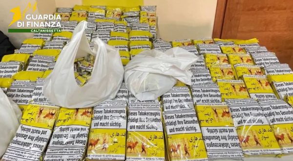 Contrabbando di tabacco a Caltanissetta, sequestrati 20 chili