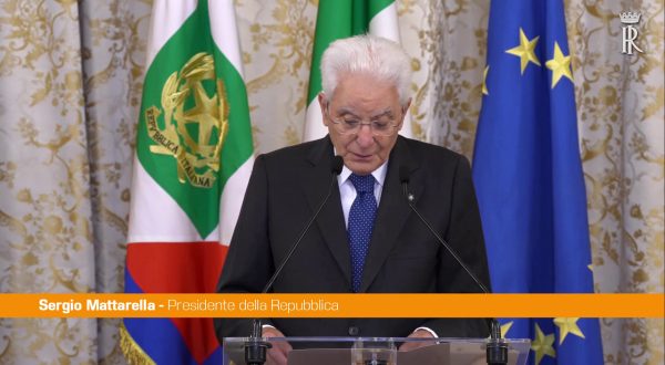 Carceri, Mattarella “Insostenibile condizione di sovraffollamento”