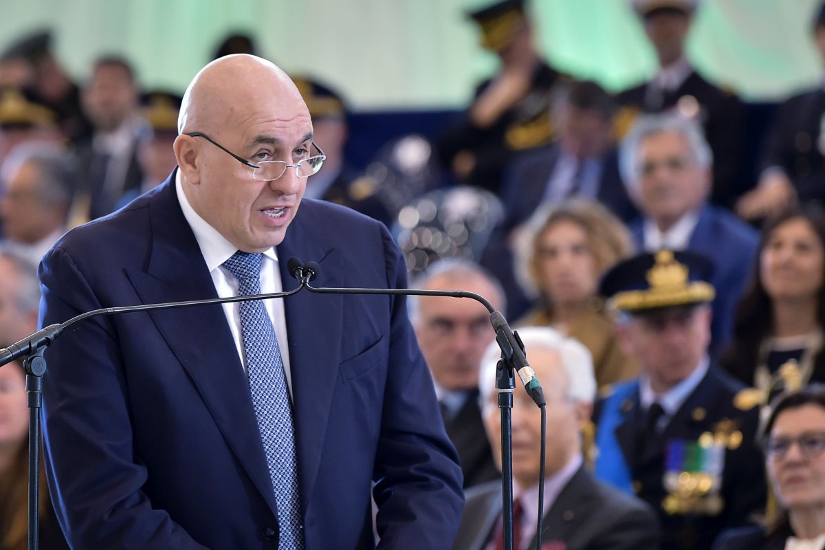 Crosetto &ldquo;Rafforzare la cooperazione europea in ambito aerospaziale&rdquo;