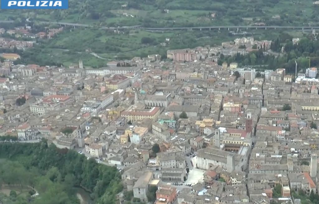 Traffico di droga nelle Marche con schemi &lsquo;ndrangheta, 14 arresti