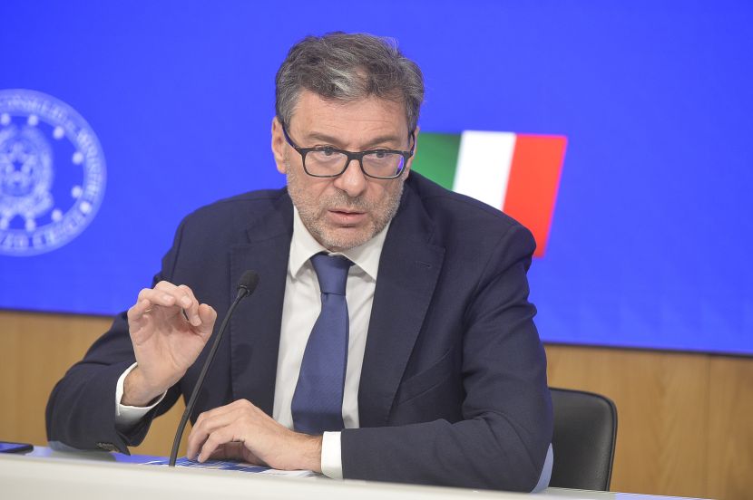 Giorgetti &ldquo;Completamento del federalismo fiscale obiettivo complesso&rdquo;
