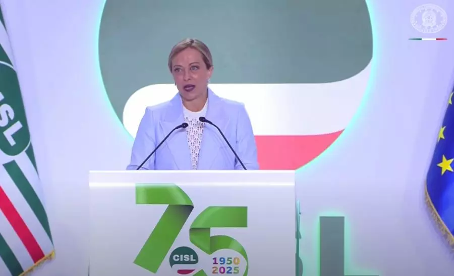 Lavoro, Meloni “In mille giorni creati più di un milione di posti”