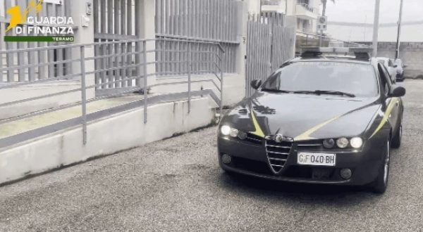 Teramo, truffa su bonus edilizi per 24,5 milioni
