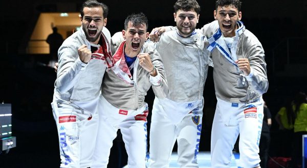 Mondiali scherma: sciabola a squadre d’oro, fioretto donne bronzo