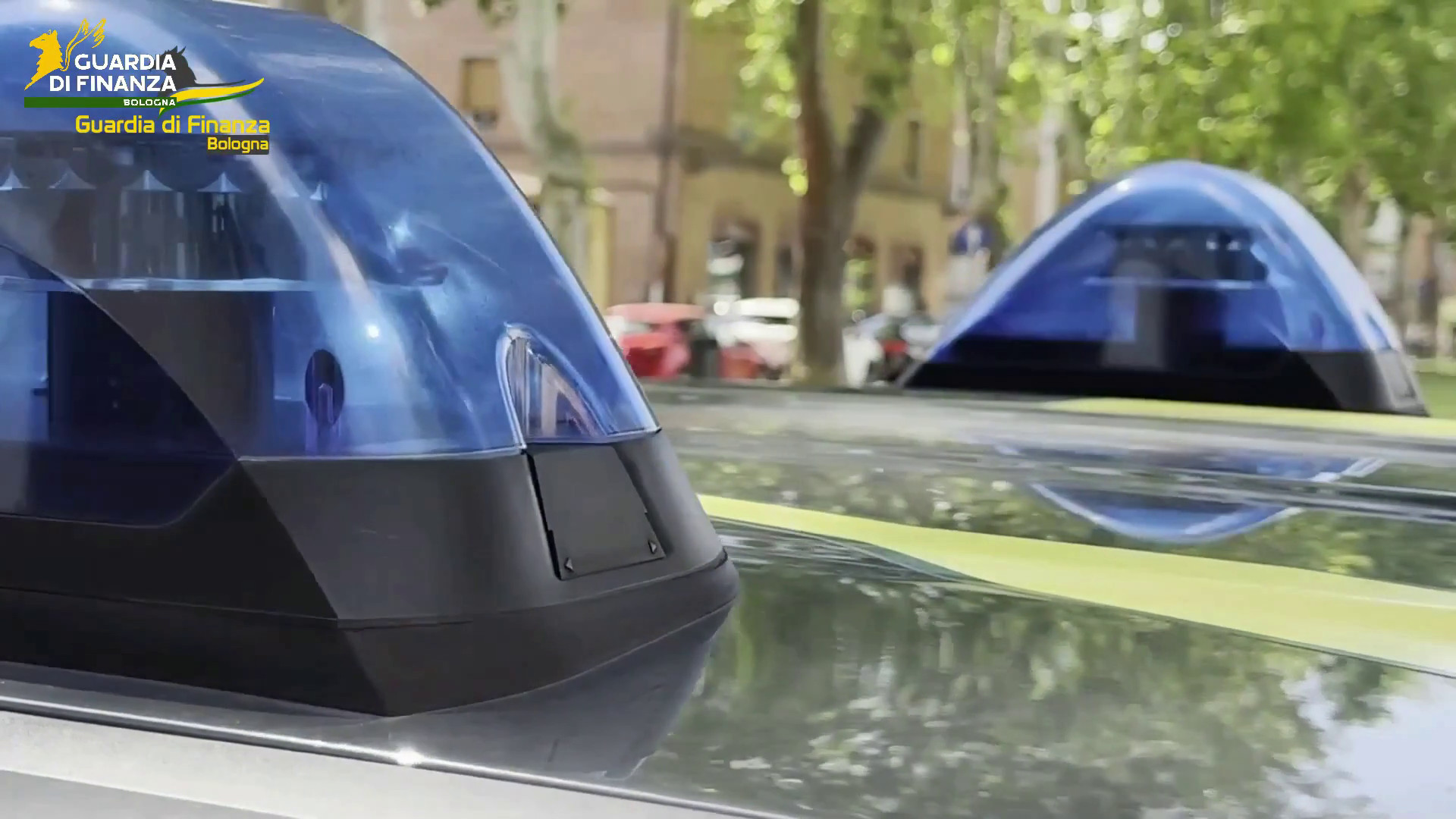 Traffico di droga per posta a Bologna, sequestrati 55 kg di sostanze