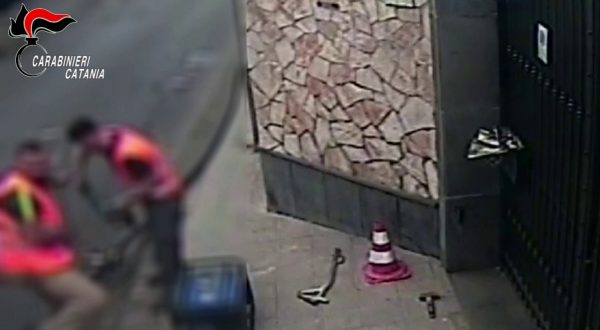 Maxi furti di cavi di rame nel Catanese, quattro indagati