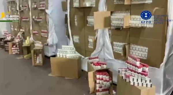Contrabbando, sequestrata fabbrica di sigarette nel Foggiano