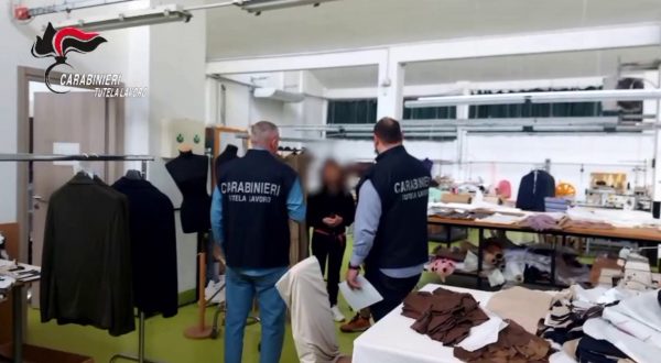 Lavoratori in nero in un’azienda dell’alta moda, sanzioni a Milano