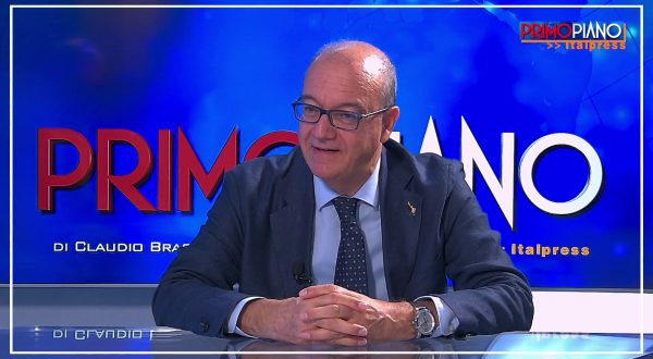 Scuola, Valditara “Con il voto in condotta ritorna il buon senso”