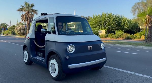 Fiat, la Topolino Vilebrequin collector’s edition celebra l’estate