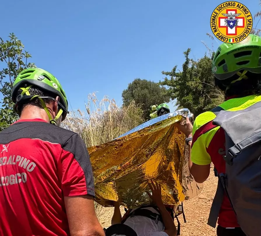 Caldo estremo, soccorso un escursionista colto da un malore in una Riserva nel trapanese