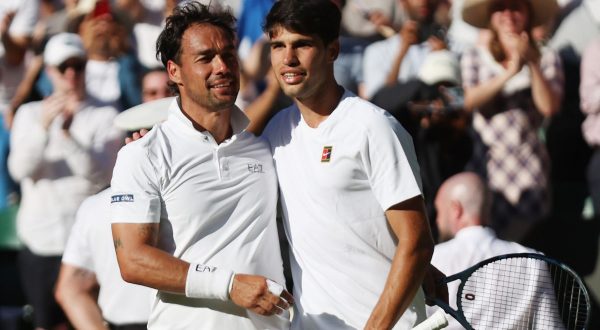 A Wimbledon Fognini sfiora l’impresa con Alcaraz, out Berrettini