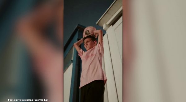 Anglo-Palermitan Trophy, 9 agosto amichevole Palermo-Manchester City