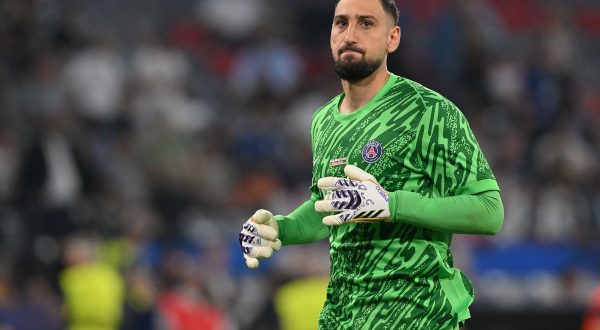 Donnarumma finalista al Pallone d’Oro, in top 30 Lautaro e McTominay