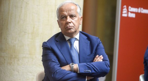 Piantedosi “Soccorsi in mare sono coordinati dallo Stato, non dalle ong”