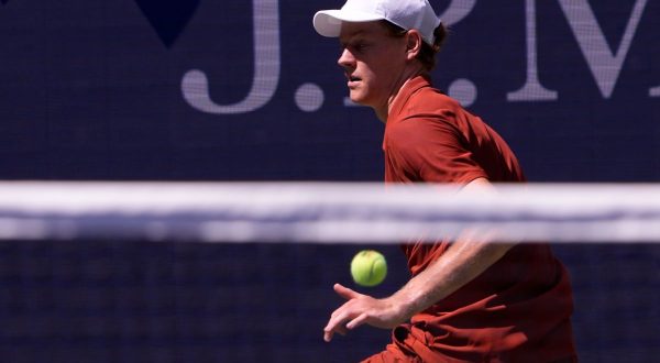 Esordio agevole agli Us Open per Sinner: “Ora sto bene”