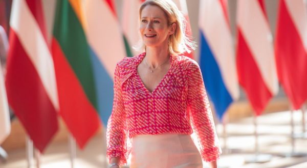 Kallas “Putin deride gli sforzi per la pace, servono sanzioni”