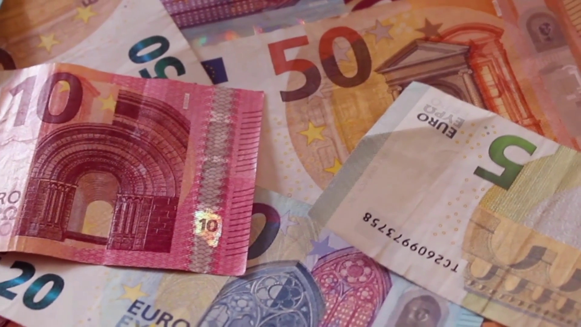 Il debito pubblico torna a salire