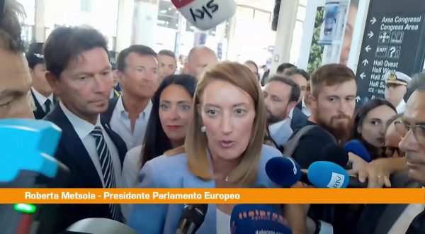 Metsola “Con coraggio l’Ue superi gli ostacoli, serve unità”