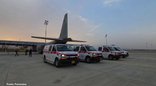 Procedure d’imbarco per i bambini di Gaza verso l’Italia