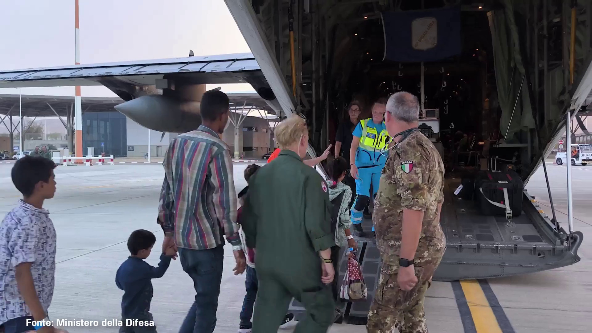 31 bambini in viaggio da Gaza verso l’Italia per essere curati