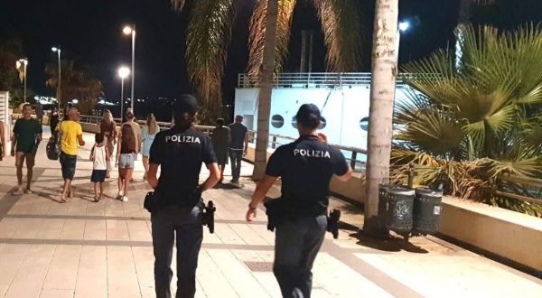 Bimbo maltese di 4 anni si smarrisce tra la folla a Marina di Ragusa, ritrovato