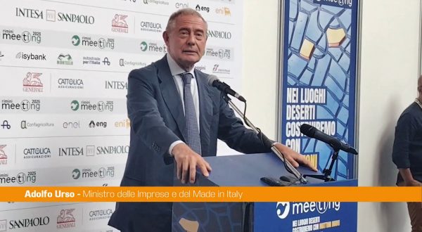 Urso “Crediamo nei vaccini e nel ruolo della scienza”