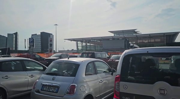 Dopo otto mesi torna il segno meno per il mercato delle auto usate