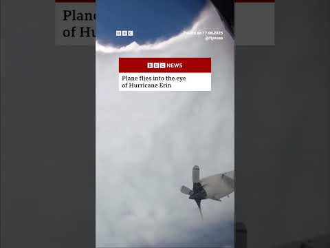 Plane flies into the eye of Hurricane Erin. #HurricaneErin #Hurricanes #BBCNews