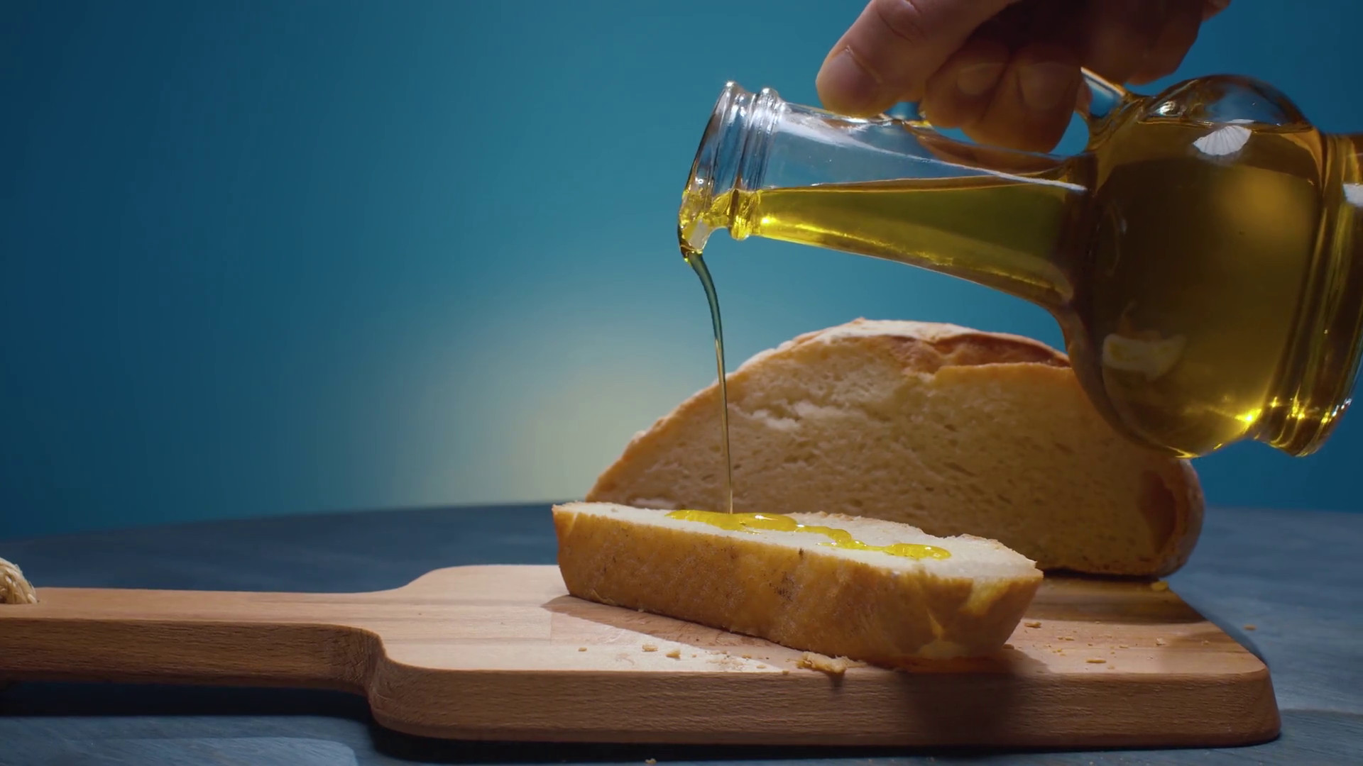 L’olio d’oliva torna protagonista sui mercati esteri