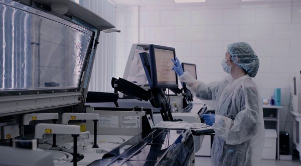 Produzione industriale ancora a rilento