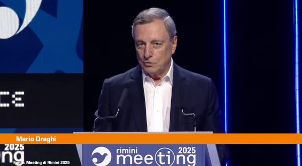Draghi “Ue deve cambiare per diventare protagonista”