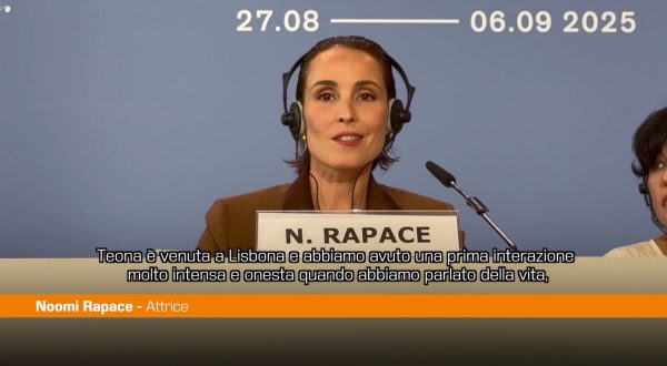 Venezia, Noomi Rapace è Madre Teresa di Calcutta in “Mother”