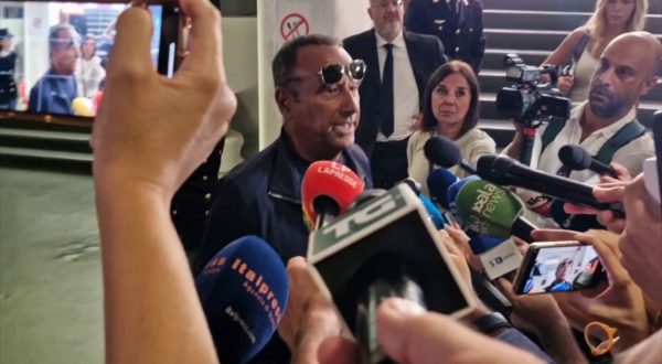 Baudo, Carlo Conti “Si è spenta la tv”