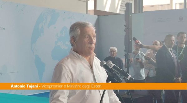 Ucraina, Tajani “Faremo di tutto per incontro Zelensky-Putin”