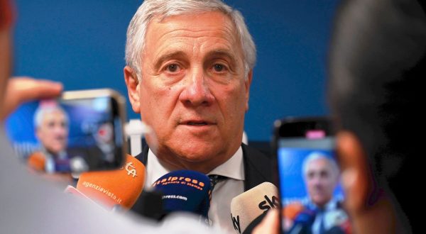 Polonia, Tajani “Violazione territorio gravissima e inaccettabile”