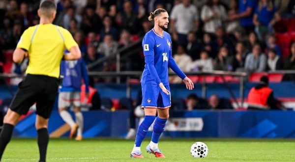 Rabiot “Al Milan per Allegri e per vincere, voglio fare 10 gol”