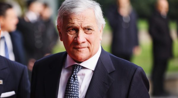 Ucraina, Tajani “lavoriamo per costruire una pace giusta”